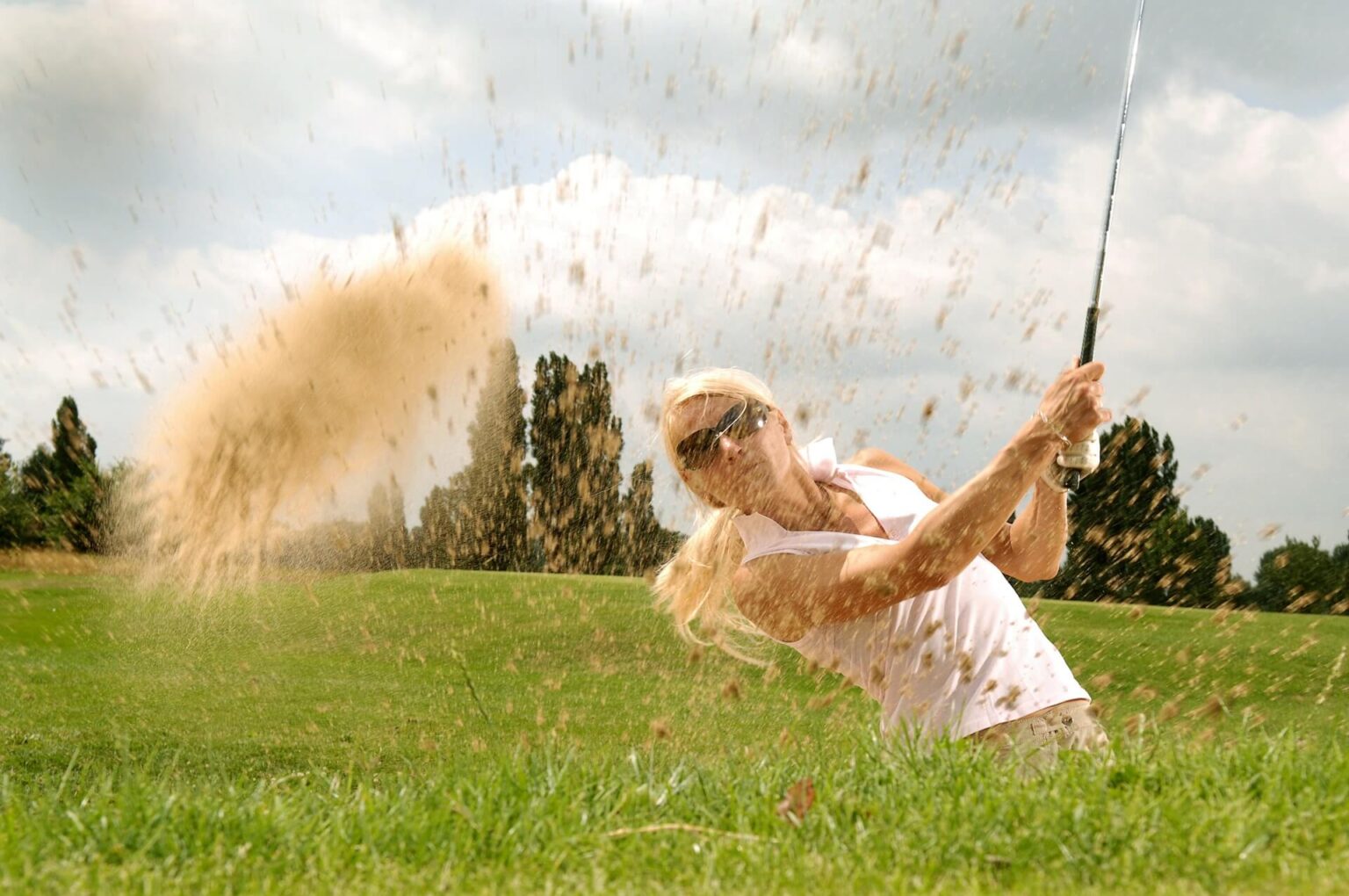 Female golfer